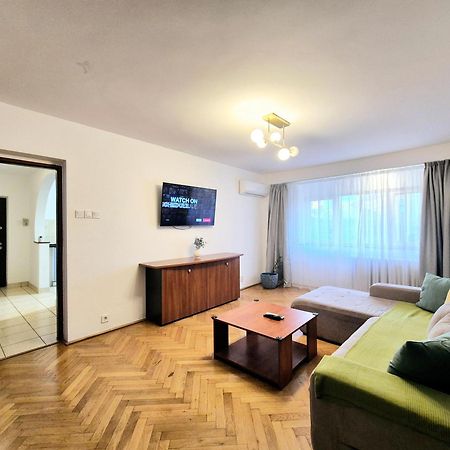 Tranquil Unirii Residence - Elegant & Spacious Living With Parking Steps From Parliament Bucareste Exterior foto