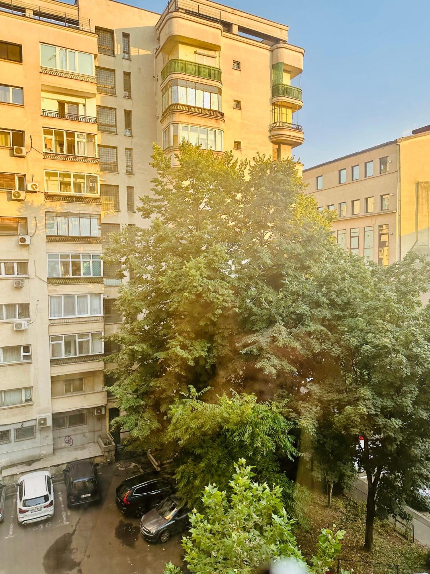 Tranquil Unirii Residence - Elegant & Spacious Living With Parking Steps From Parliament Bucareste Exterior foto
