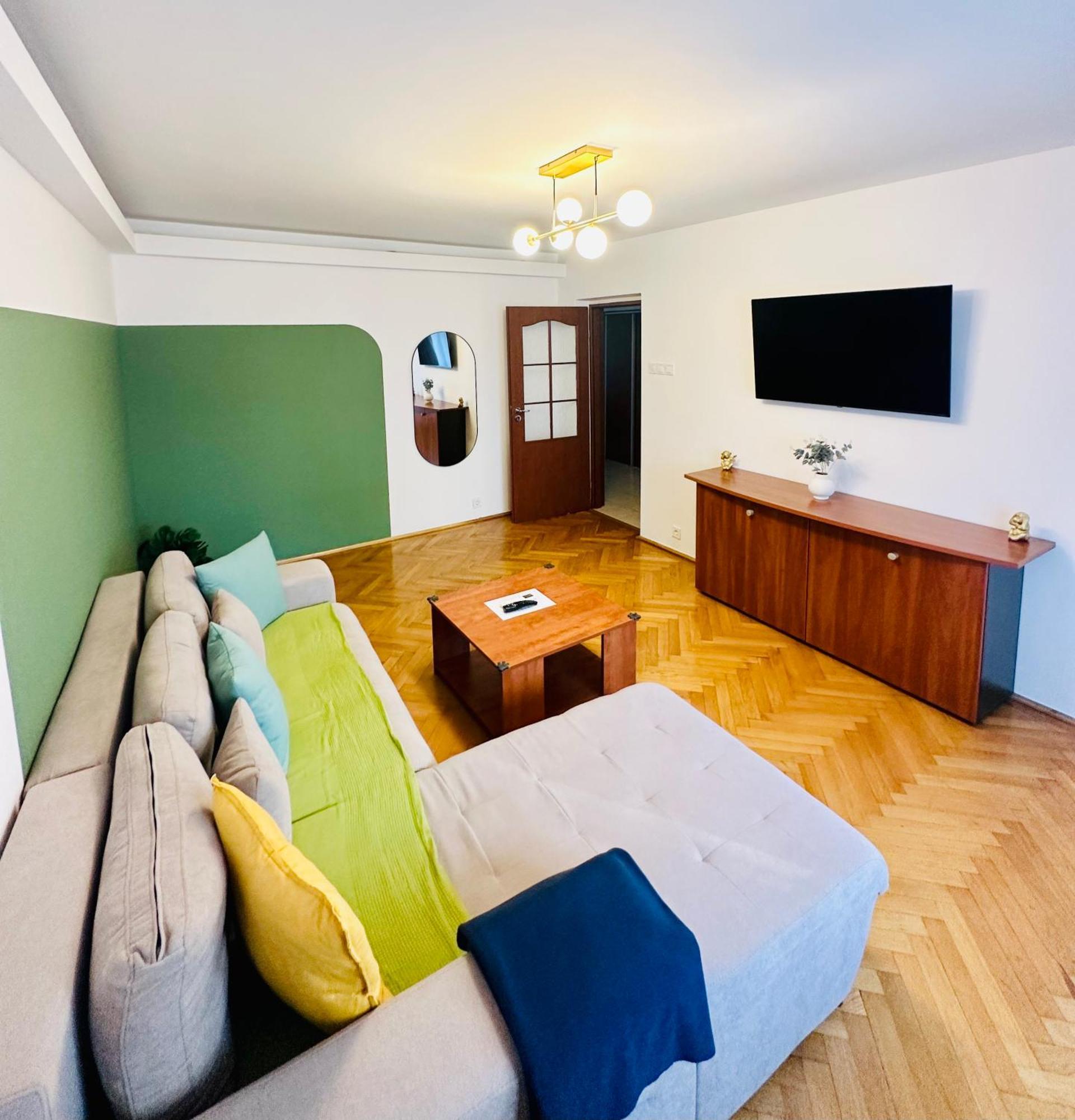 Tranquil Unirii Residence - Elegant & Spacious Living With Parking Steps From Parliament Bucareste Exterior foto
